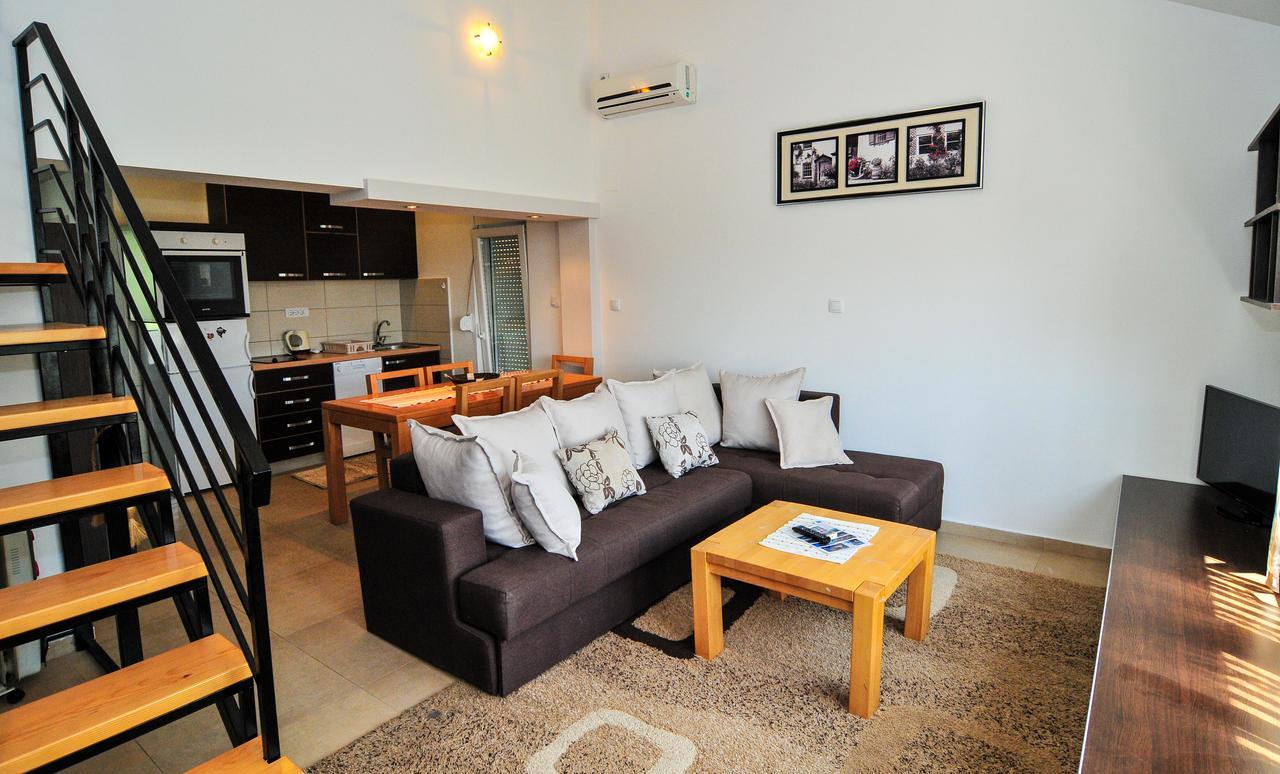 Apartments Pean Tivat Exterior photo