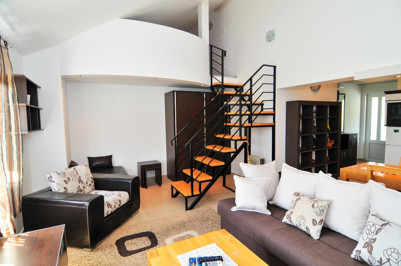 Apartments Pean Tivat Exterior photo