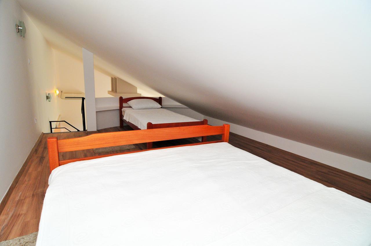 Apartments Pean Tivat Exterior photo